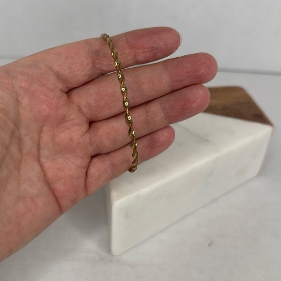 Gold Classic Twisted Chain Bangle Timeless Design lot C12 - Picture 3 of 5
